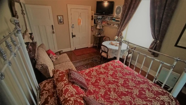 Blakes Manor Self Contained Heritage Accommodation image 7